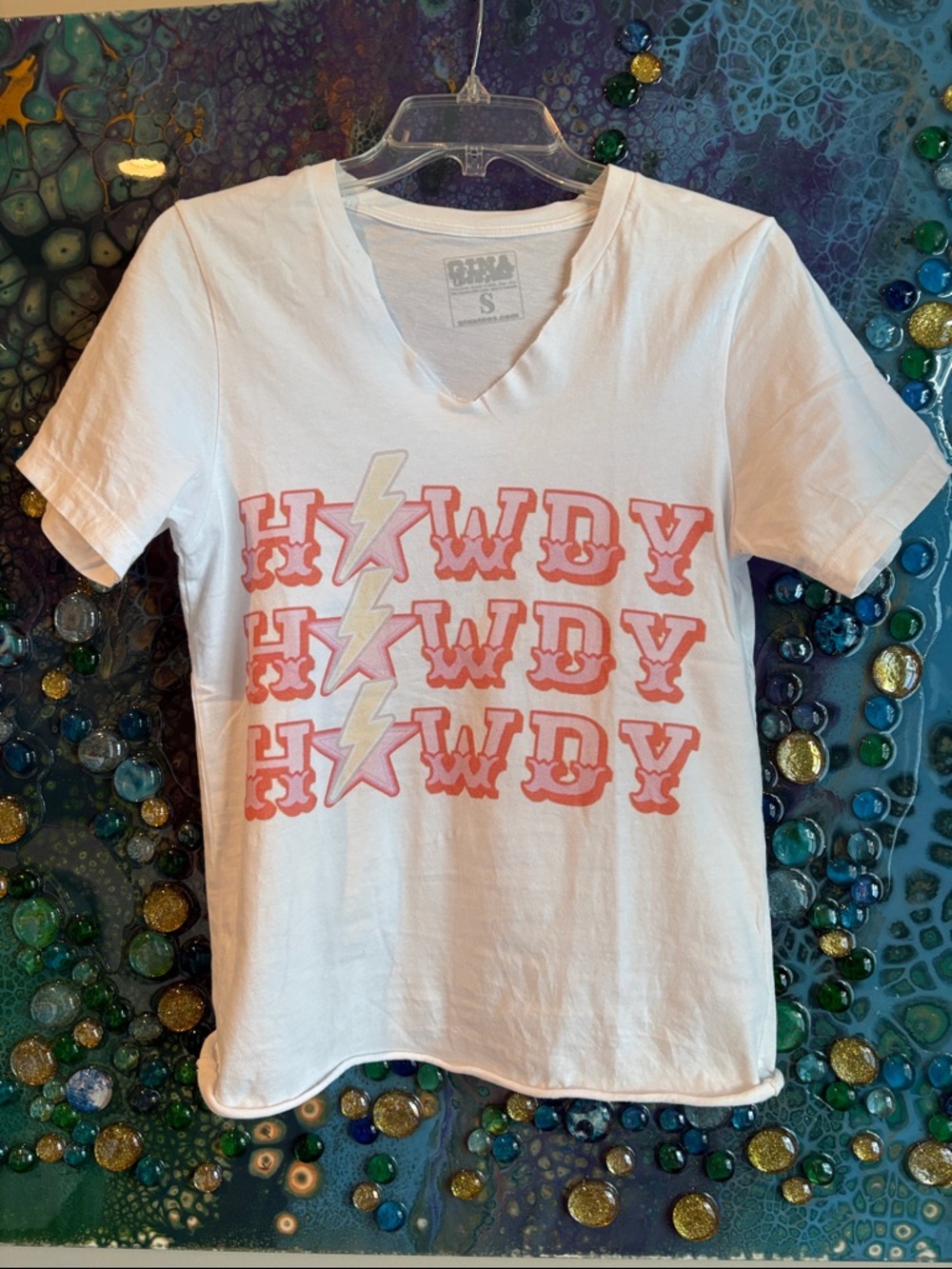 Howdy 🤠 Retro Tee